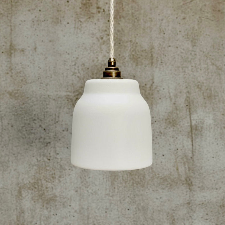 HECATO minimalist pendant light with brass fitting