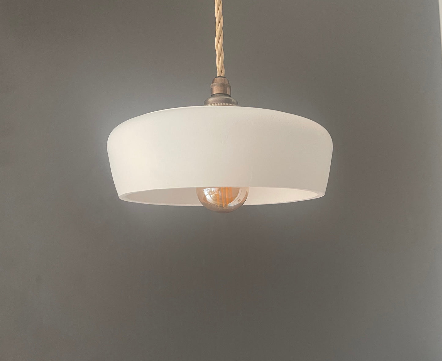 CRINIS Pendant Light