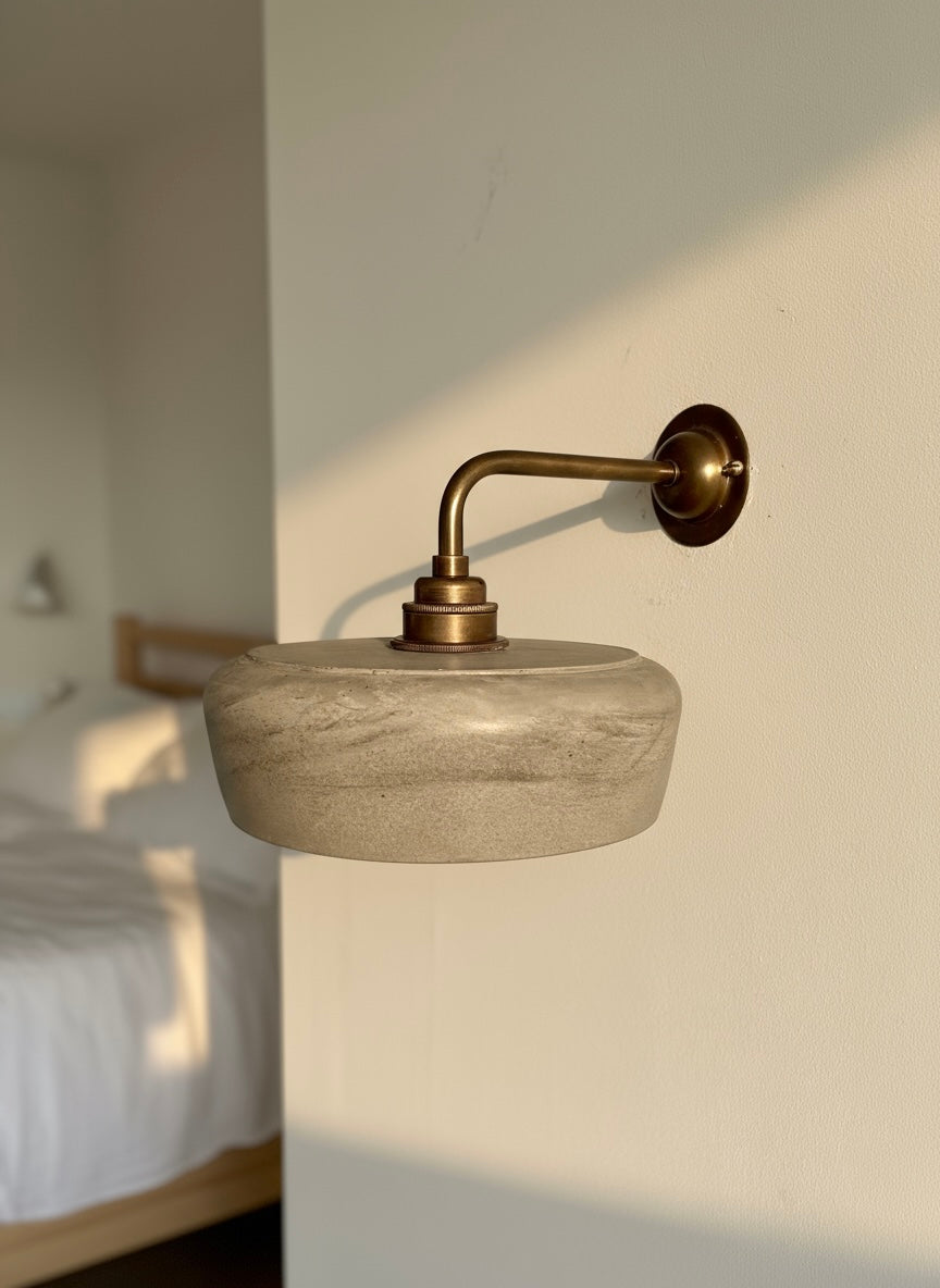 CRINIS Wall Light - Concrete